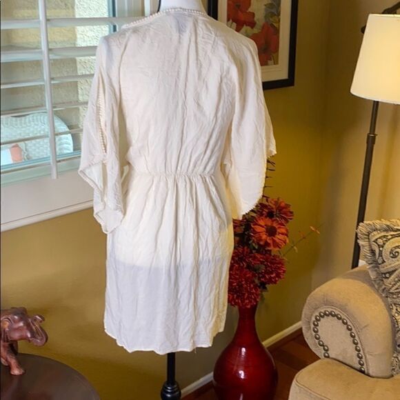 H&M Dress with Beaded Lace Accents. SZ 6 - Picture 6 of 8